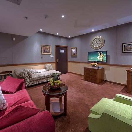 Delmon Palace Hotel Dubái Habitación foto
